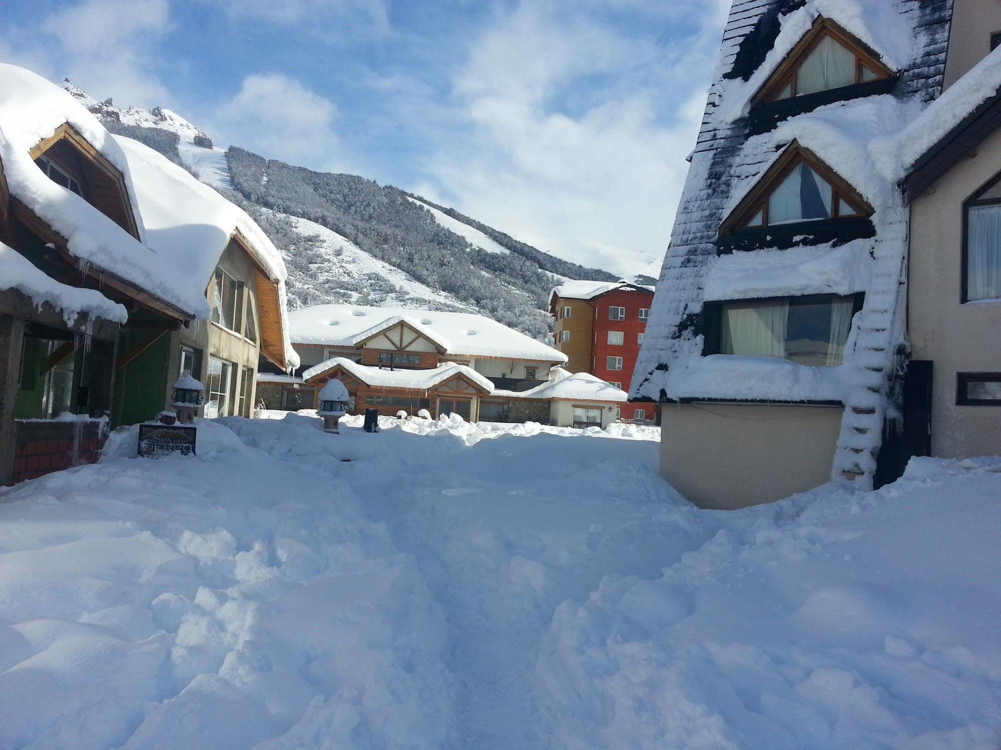 Village Catedral Hotel & Spa San Carlos de Bariloche Exterior photo